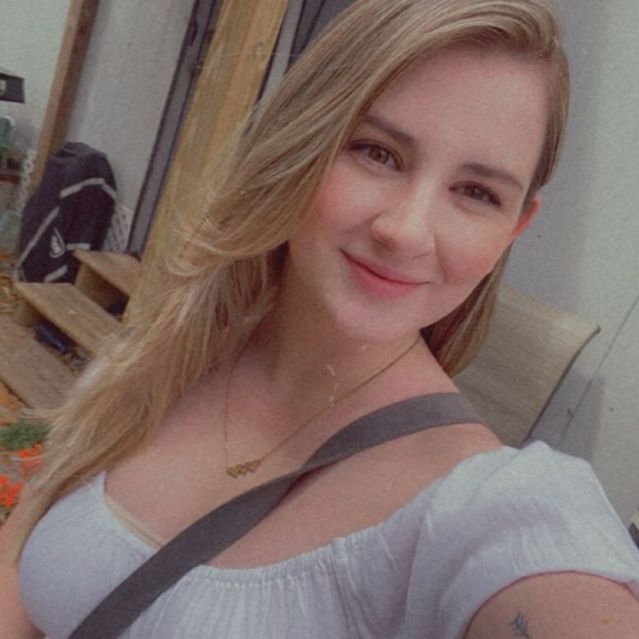 rebeccalynne210